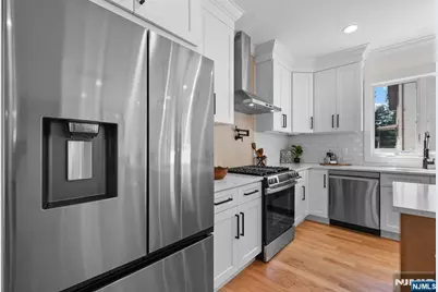 135 La Salle Avenue, Clifton, NJ 07013 - Photo 8