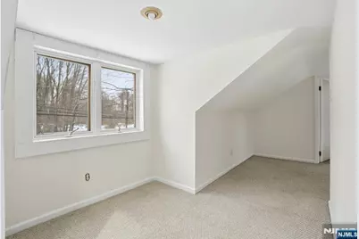 46 Hanover Avenue, Randolph Township, NJ 07869 - Photo 24