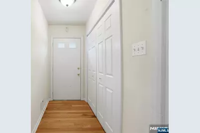 46 Hanover Avenue, Randolph Township, NJ 07869 - Photo 4