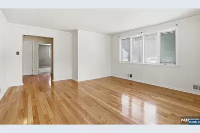 46 Hanover Avenue, Randolph Township, NJ 07869 - Photo 8