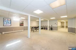 721 Somerset St, Franklin Lakes, NJ 07417 - Photo 24