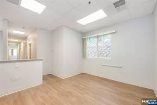 504 Hamburg Turnpike 101B, Wayne, NJ 07470 - Photo 12