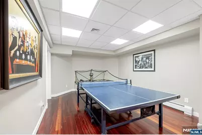 304 Blauvelt Court, Paramus, NJ 07652 - Photo 40