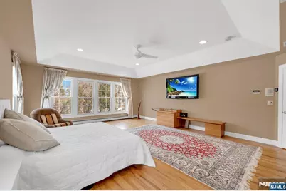 304 Blauvelt Court, Paramus, NJ 07652 - Photo 28