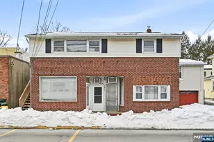 210 River, New Milford, NJ 07646 - Photo 1