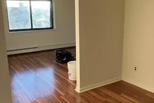 127 E Columbia Ave C-8, Palisades Park, NJ 07650 - Photo 6