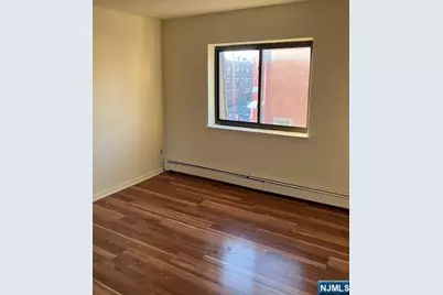 127 E Columbia Avenue C-8 #C-8, Palisades Park, NJ 07650 - Photo 12