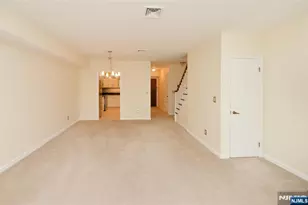 140 Bellair Road Q, Ridgewood, NJ 07450 - Photo 8