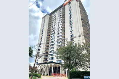 1590 Anderson Avenue, Fort Lee, NJ 07024 - Photo 1