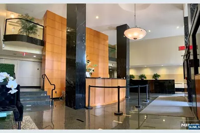 1590 Anderson Avenue, Fort Lee, NJ 07024 - Photo 26