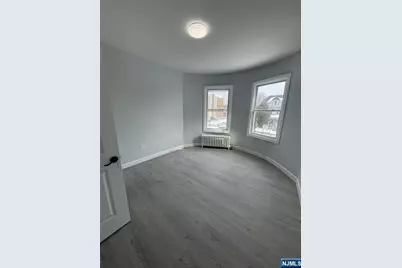 624-626 Madison Avenue 2 #2, Paterson, NJ 07514 - Photo 4