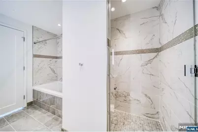 800 Ave At Port Imperial 323 #323, Weehawken, NJ 07086 - Photo 8