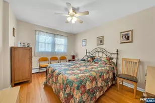 648 Milton Ave, Lyndhurst Township, NJ 07071 - Photo 4