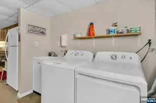 648 Milton Ave, Lyndhurst Township, NJ 07071 - Photo 26