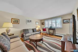 648 Milton Ave, Lyndhurst Township, NJ 07071 - Photo 2