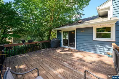 624 West Drive, Paramus, NJ 07652 - Photo 30