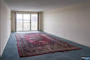 555 North Ave 10C, Fort Lee, NJ 07024 - Photo 16