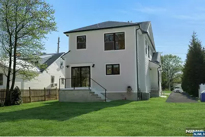 676 Ridgewood Road, Oradell, NJ 07649 - Photo 44