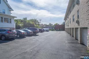 20 Halsey Ave 14, Haledon, NJ 07508 - Photo 12