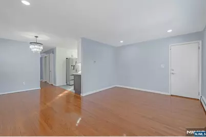 30 Warman Street, Montclair, NJ 07042 - Photo 4