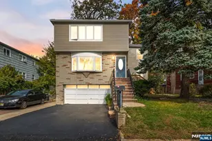 30 Warman St, Montclair, NJ 07042 - Photo 1