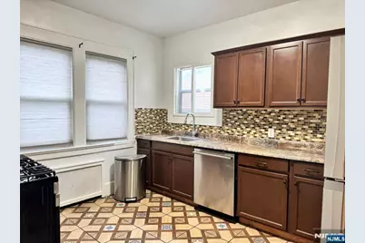 401 E 39th Street 1 #1, Paterson, NJ 07504 - Photo 2