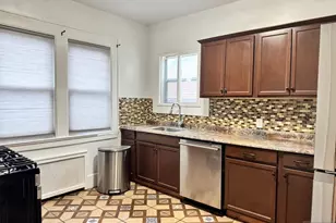 401 E 39th Street 1, Paterson, NJ 07504 - Photo 2