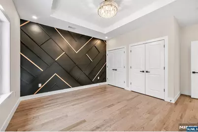 623 Alberta Drive, Paramus, NJ 07652 - Photo 38