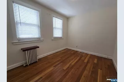 48 Freeman Place, Nutley, NJ 07110 - Photo 14