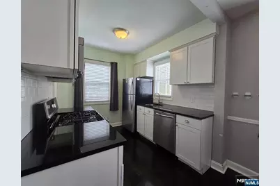 48 Freeman Place, Nutley, NJ 07110 - Photo 4