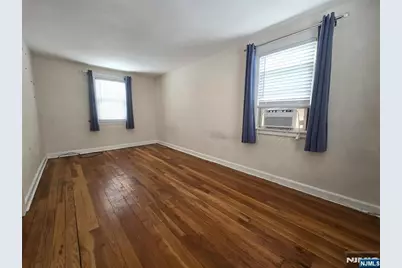 48 Freeman Place, Nutley, NJ 07110 - Photo 12