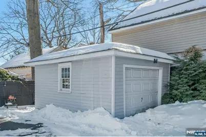 262 Claremont, Montclair, NJ 07042 - Photo 36