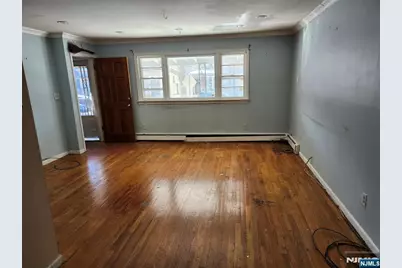 348 Cator Avenue, Jersey City, NJ 07305 - Photo 8