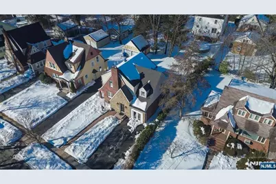 203 Cambridge Avenue, Englewood, NJ 07631 - Photo 2