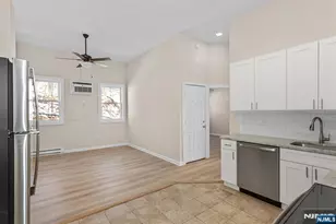 129 Main Street 3, Bloomingdale, NJ 07403 - Photo 6