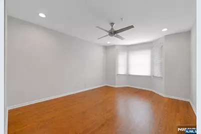 155 The Promenade, Edgewater, NJ 07020 - Photo 20