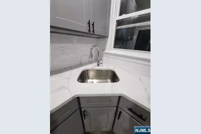 65 Halstead Street 1 #1, Kearny, NJ 07032 - Photo 6