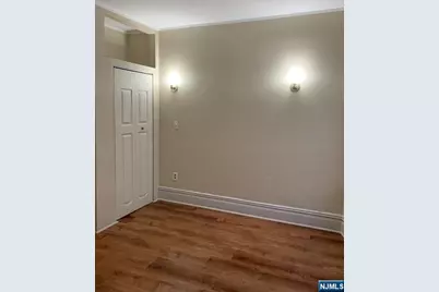 120 Christie Street, Ridgefield Park, NJ 07660 - Photo 10