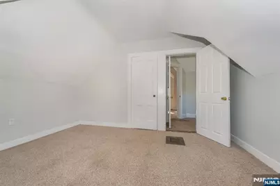 51 Cedar Avenue, Montclair, NJ 07042 - Photo 18