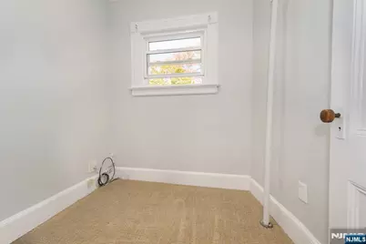 51 Cedar Avenue, Montclair, NJ 07042 - Photo 14