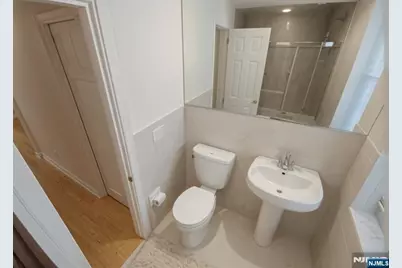 1700 Kennedy Boulevard 31 #31, Union City, NJ 07087 - Photo 10