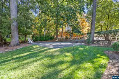 44 Rumson Road, Livingston, NJ 07039 - Photo 32