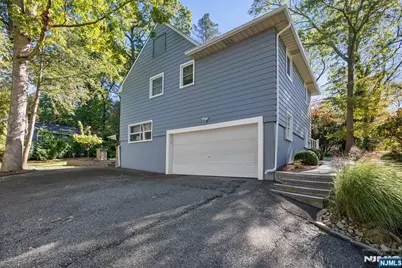 44 Rumson Road, Livingston, NJ 07039 - Photo 36