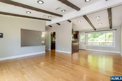 19 Southwynde Drive, Denville, NJ 07834 - Photo 6