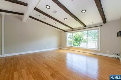 19 Southwynde Drive, Denville, NJ 07834 - Photo 4