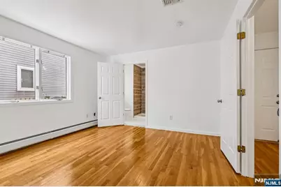 691 Hamilton Avenue B #B, Ridgefield, NJ 07657 - Photo 20