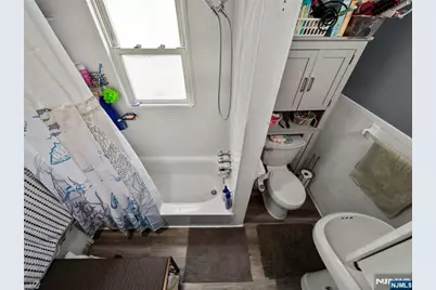 520 Schuyler Avenue, Kearny, NJ 07032 - Photo 18