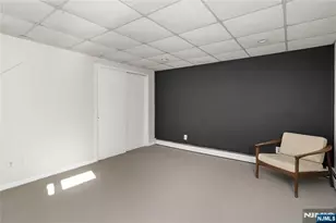 9 McKinley Pl, West Milford, NJ 07480 - Photo 14