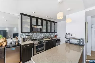 2 Horizon Road 1205 #1205, Fort Lee, NJ 07024 - Photo 8