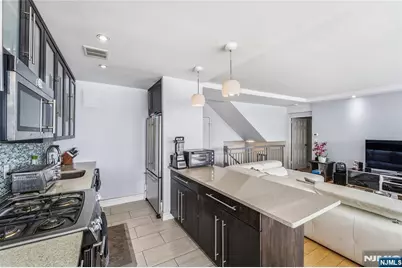 2 Horizon Road 1205 #1205, Fort Lee, NJ 07024 - Photo 10